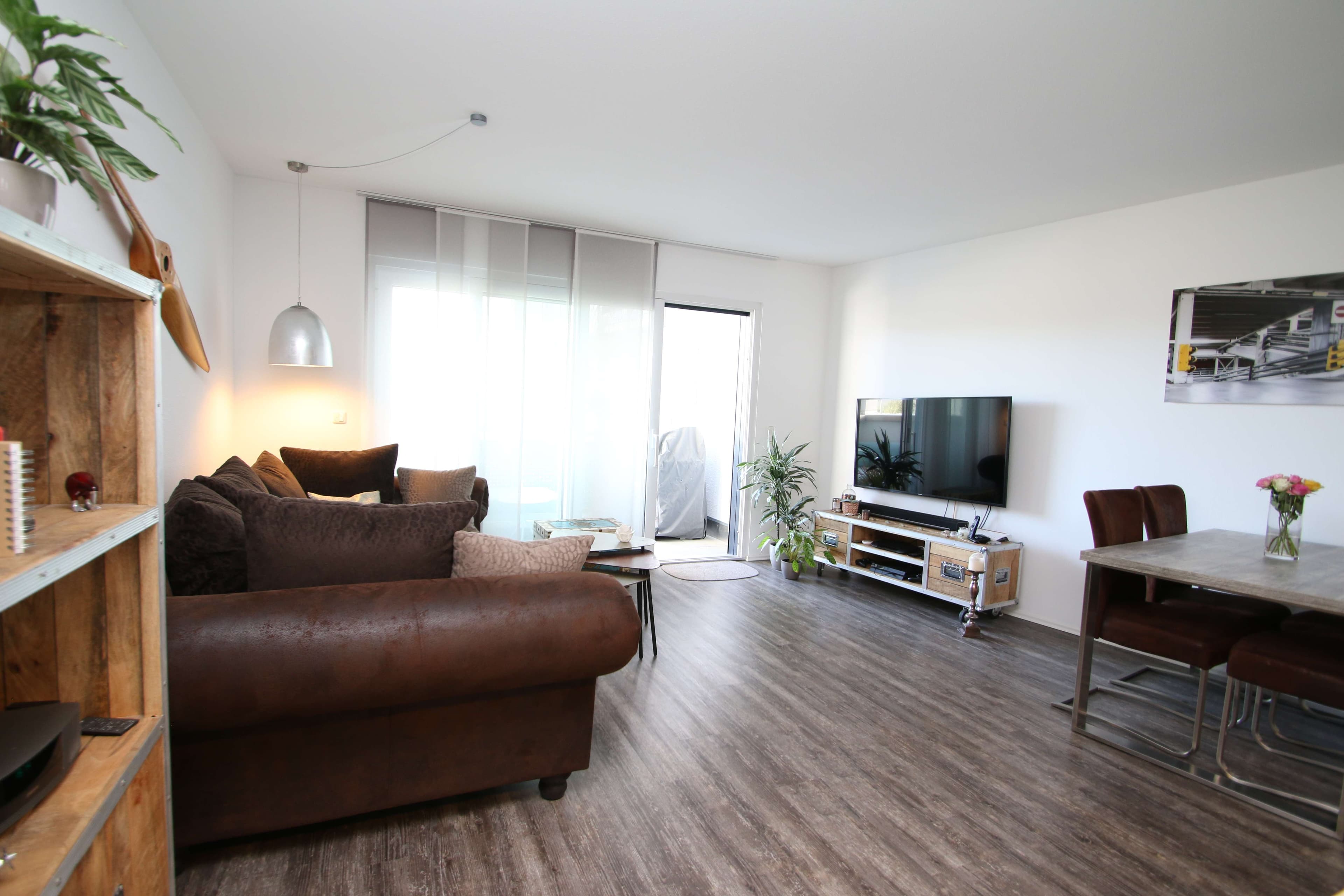 Moderne 3-Zimmer Eigentumswohnung mit Balkon